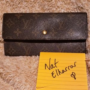 Louis Vuitton Sarah Wallet